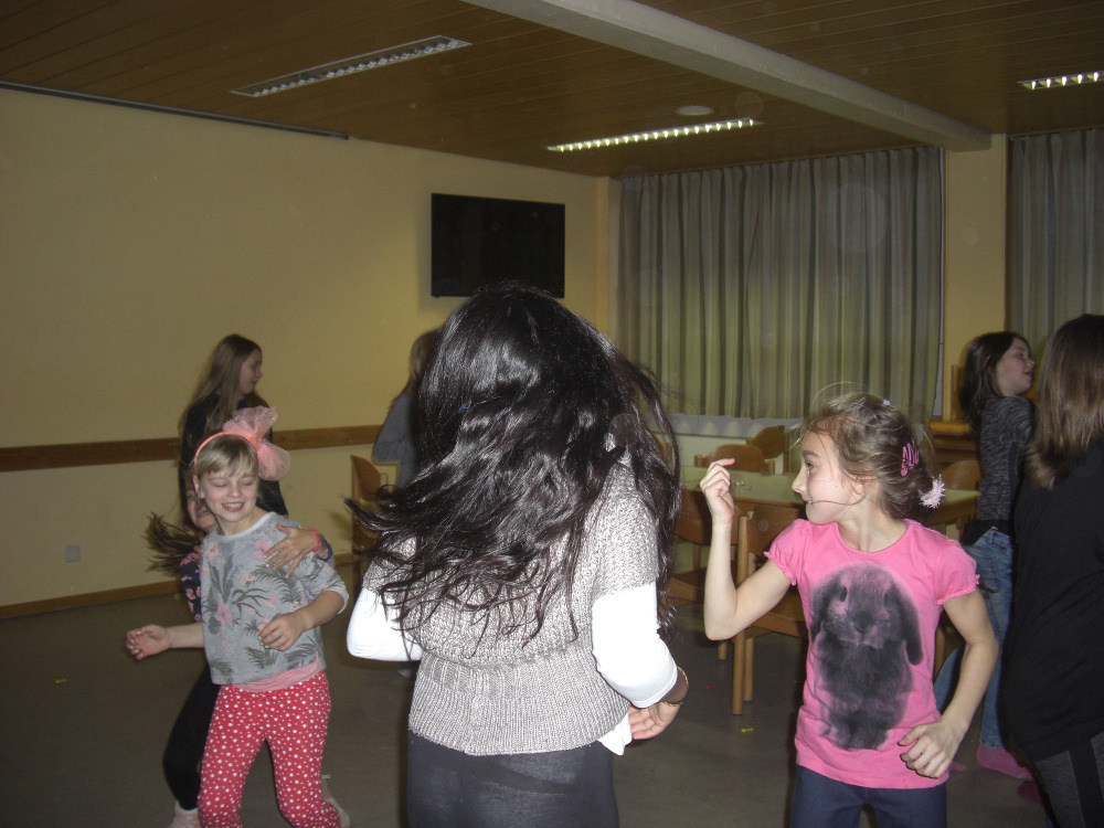 Am Dienstagnachmittag feierten wir meinen Geburtstag mit einer Party. (Emily Schmidt)